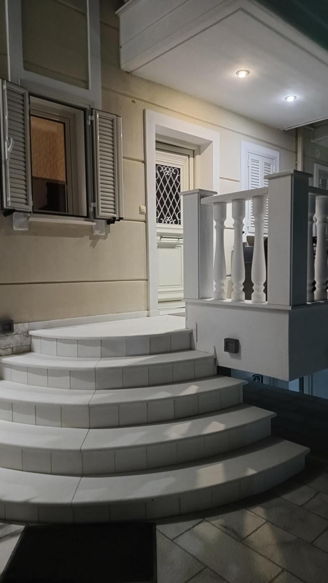 Maisonettes Athina クリッシ・アモウディア エクステリア 写真